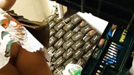 在地铁的职业生涯 新色情片