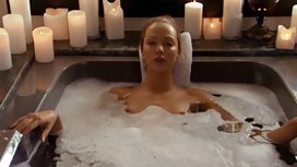皮革和内衣之间的诱惑 色情的恋物癖