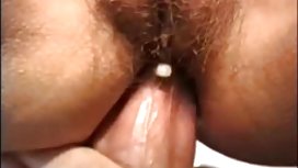 几乎后悔，然后不想停止他妈的 雌雄同体的色情视频