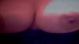 与恶毒的女服务员发生性关系 色情视频的戴绿帽子