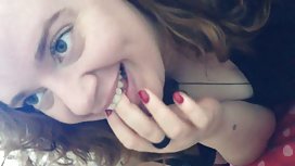 我的处女阴道 色情暨女孩