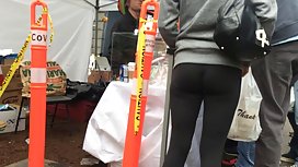 疯狂的邻居 色情硬性